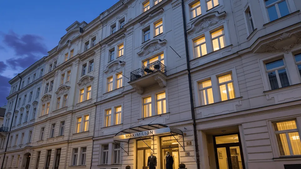 Maximilian Hotel