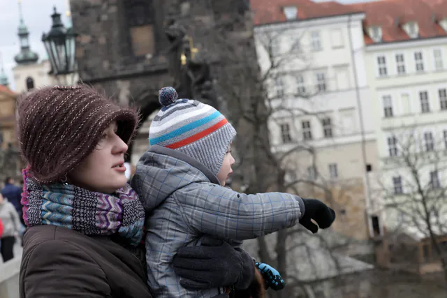 Traveling with Children in Prague — Folklore and Excursions: Winter Festivities and Surrounding Day Trips