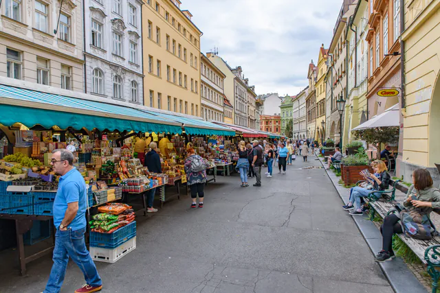 Prague Eat, Sip and Make Friends on Food Tour — gallery 1