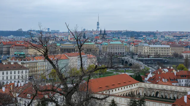 Prague Weather Guide: Climatological Dynamics & Seasonal Strategies — Economic Seasonality: Strategic Budgeting and Accessibility Dynamics