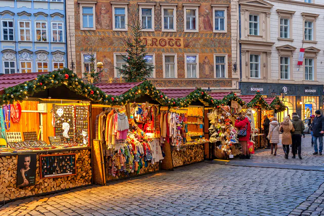 Prague Christmas Markets (Vánoční trhy) — Shopping & Crafts