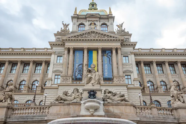 Národní muzeum — Biological Marvels: The Miracles of Evolution and Prehistoric Windows