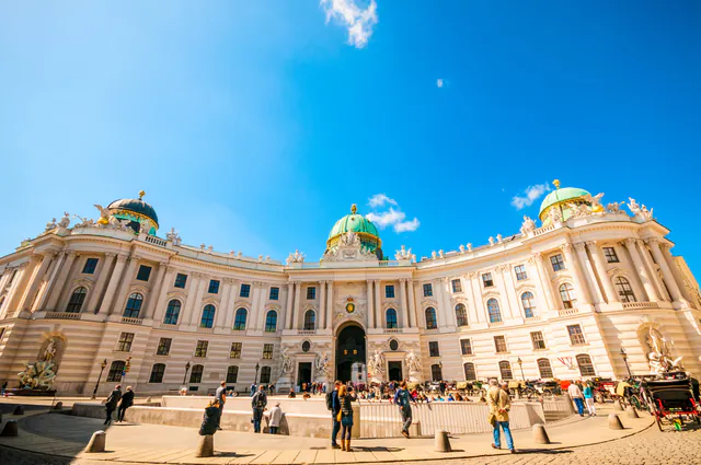 Michaelerplatz — photo 4