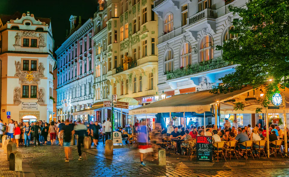 Boat Party Prague — The Tripartite Nightlife Architecture: From Pub to Club
