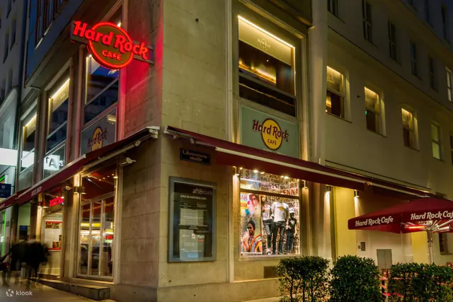 Hard Rock Cafe Wien — Besuch im Inneren