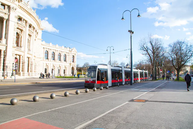 The Ultimate Vienna Tram Guide: Scenic Routes, Tickets, and Local Tips