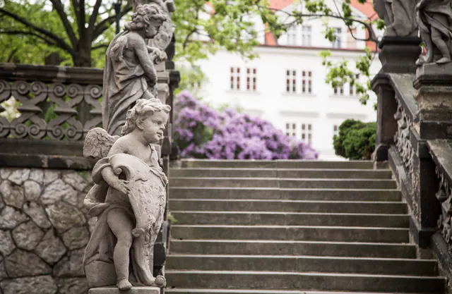 Vrtbovská zahrada (The Vrtba Garden) — Mythology in Motion: The Sculptural Mastery of Matyáš Bernard Braun