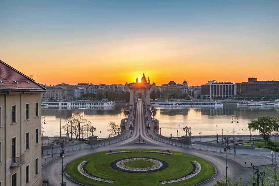 Budapest in 24 Hours: A Tale of Two Cities — Morning: Sunrise over the Danube and Castle Hill
