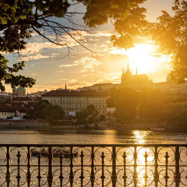 Romantic Prague: An Exhaustive Itinerary Through Petřín Hill and Malá Strana — The Bohemian Venice: Kampa Island, Čertovka, and Riverside Elegance