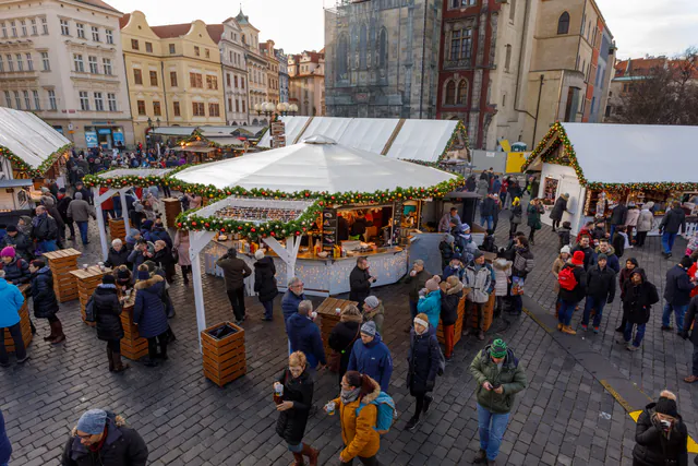 Prague Budget Travel & Old Town Hall Expert Guide 2026 — Strategic Accommodation and Geographic Budgeting