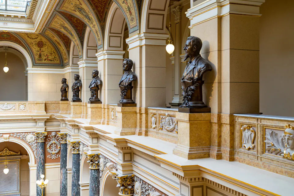 Národní muzeum — Architectural Grandeur and the Ideological Heart of the Pantheon