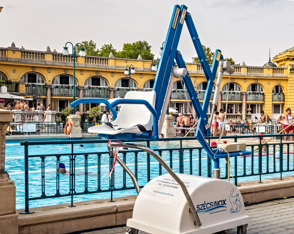 Accessible entrance to Gellért Thermal Bath