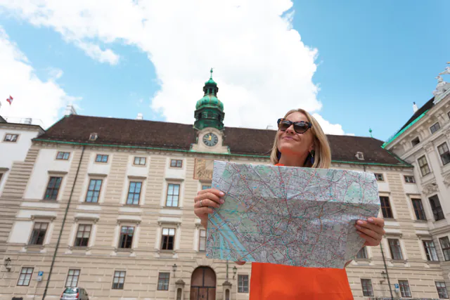 Visite à pied exclusive des incontournables de la vieille ville de Vienne — Votre guide et votre expérience