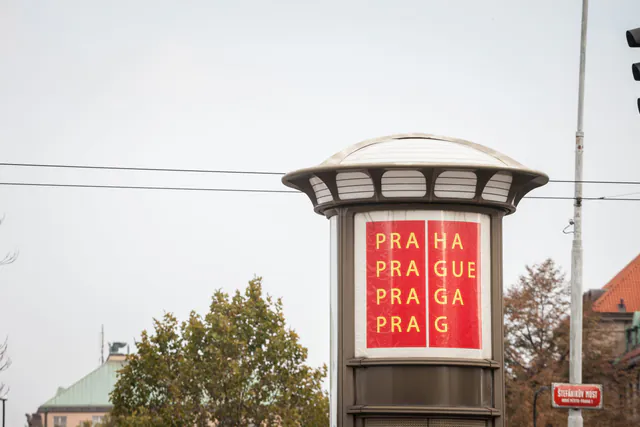 Linguistic Immersion and Heritage at the Old Town Hall — Essential Linguistic Repertoire for Urban Navigation and Gastronomy
