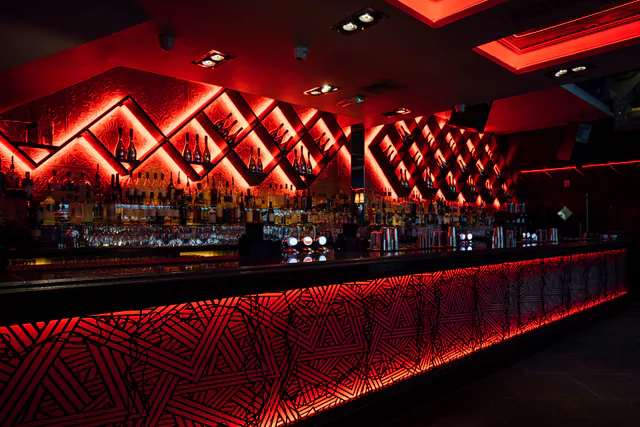M1 Lounge Bar & Club — photo 4