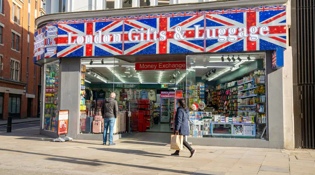 Street Smart in Budapest: A Local's Guide to Safety and Avoiding Scams — Money Smarts: The Exchange Bureau Trap and ATM Games