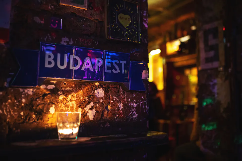 Pub Crawl Budapest — photo 2