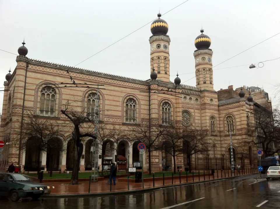 Grand Synagogue with twin towers and ornate facade in Budapest