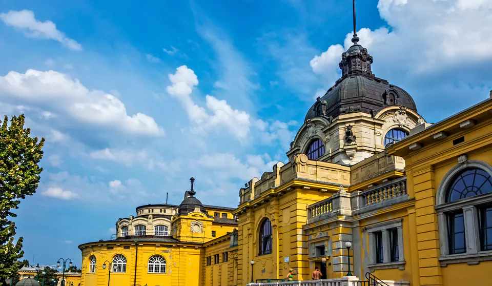 Aquaworld Budapest — historic view