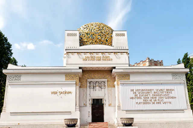 Edifício da Secessão — Exposições Obrigatórias