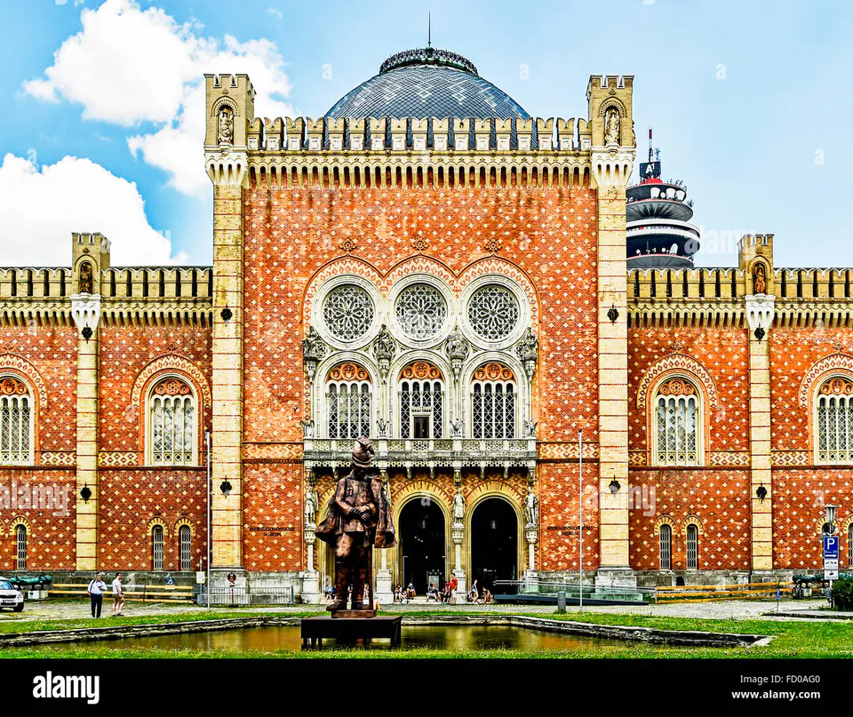 Musée d'histoire militaire — L'Architecture