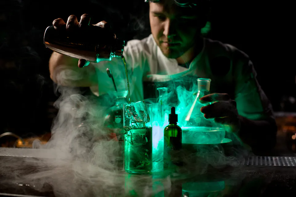 The Alchemist Bar — photo 2