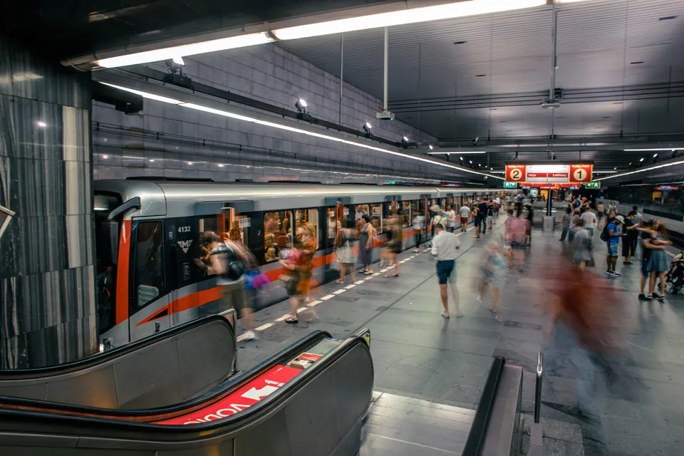 Prague Metro Guide — Engineering Extremes: Depth and Escalators