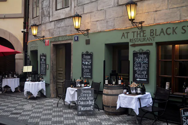Prague Pub Crawl — photo 4