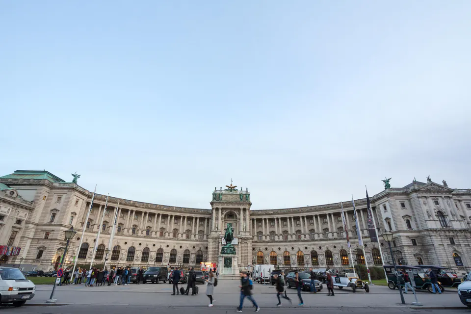 维也纳皇家珍宝馆 — 建筑风采