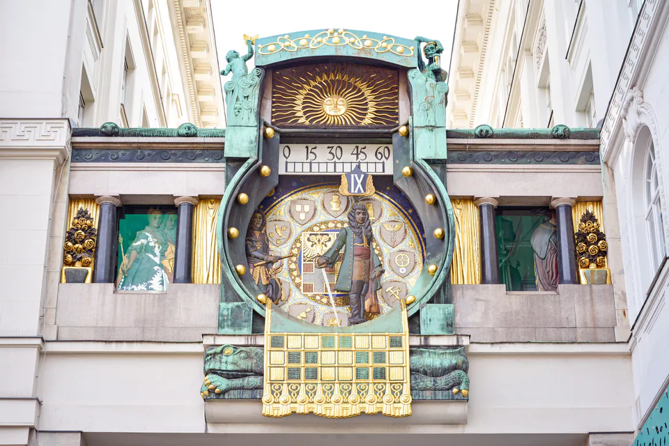 安可钟 — 建筑风格