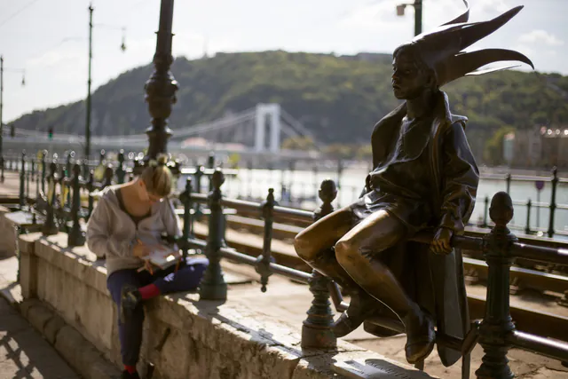 Little Princess Statue — photo 5