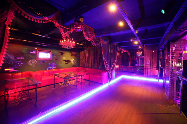 M1 Lounge Bar & Club — photo 6